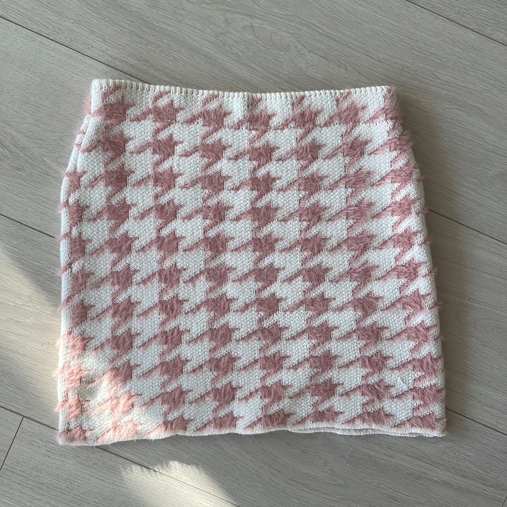 Cute mini skirt